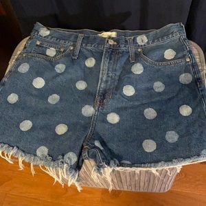 Jean shorts- frayed legs- polka dots